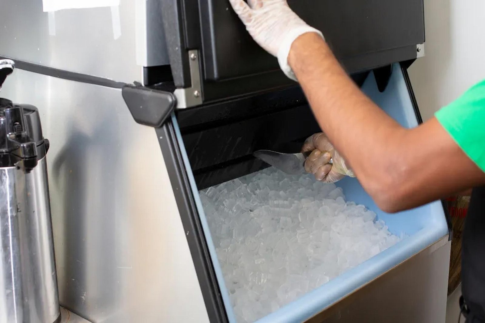 Why Regular Ice Machine Maintenance Matters for Local Businesses