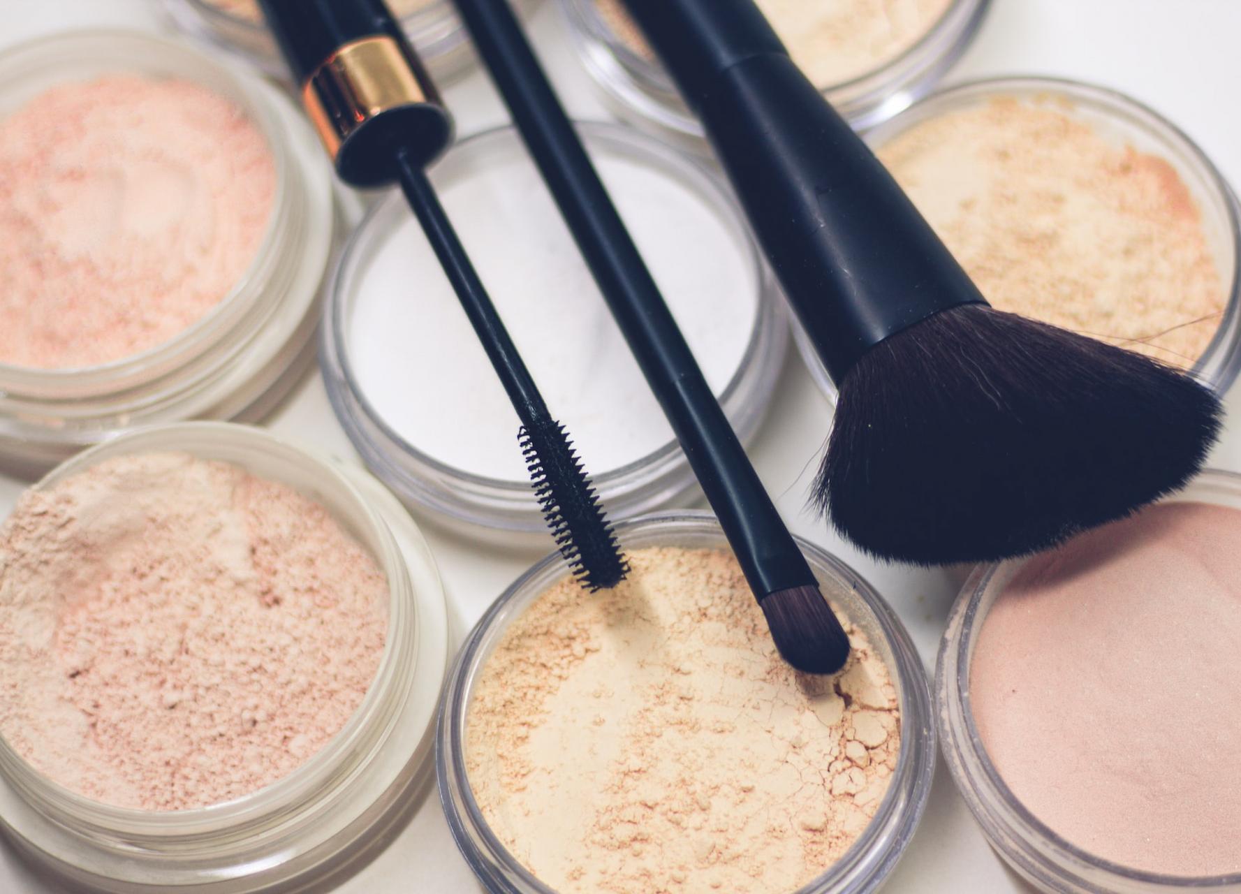 Why Non-Toxic Cosmetics Are Good For Your Skin?